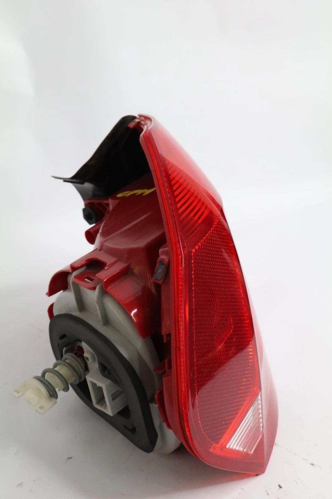 2012-2015 VOLKSWAGEN PASSAT OUTER LEFT DRIVER TAILLIGHT LAMP HALOGEN 561945095