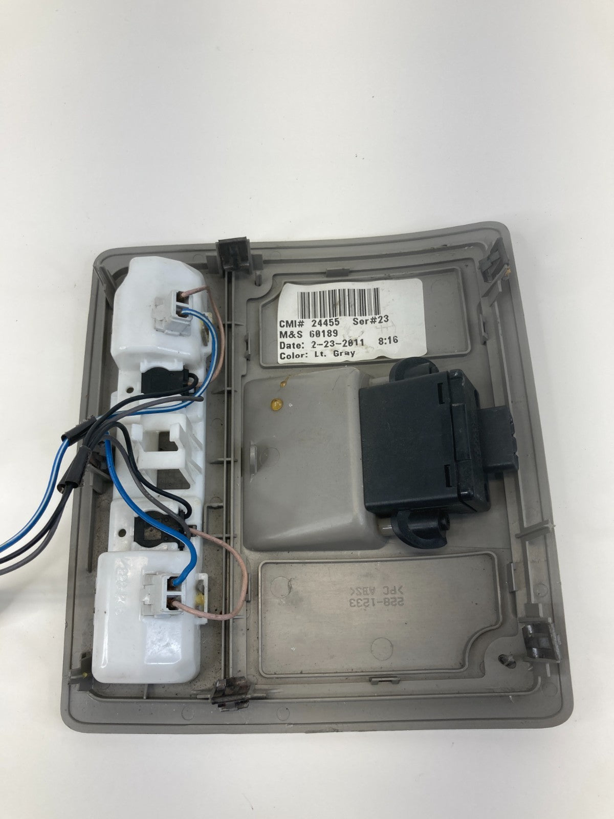 2005-2011 Cadillac STS Rear Overhead Roof Dome Light Reading Lamp OEM