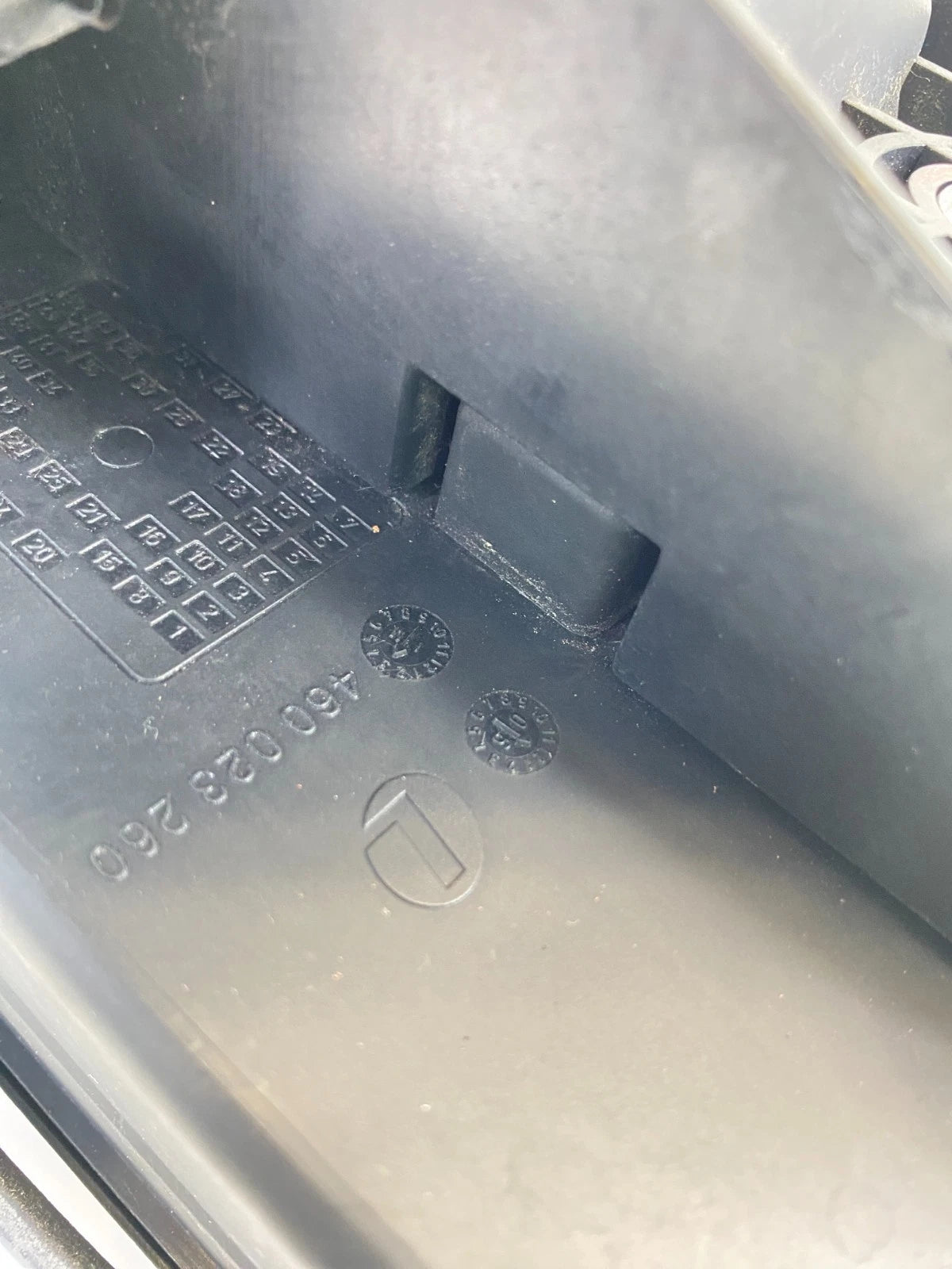 03-11 Saab 9-3 93 2.0L FWD Engine Fuse Box Relay Block Compartment 12767112 OEM