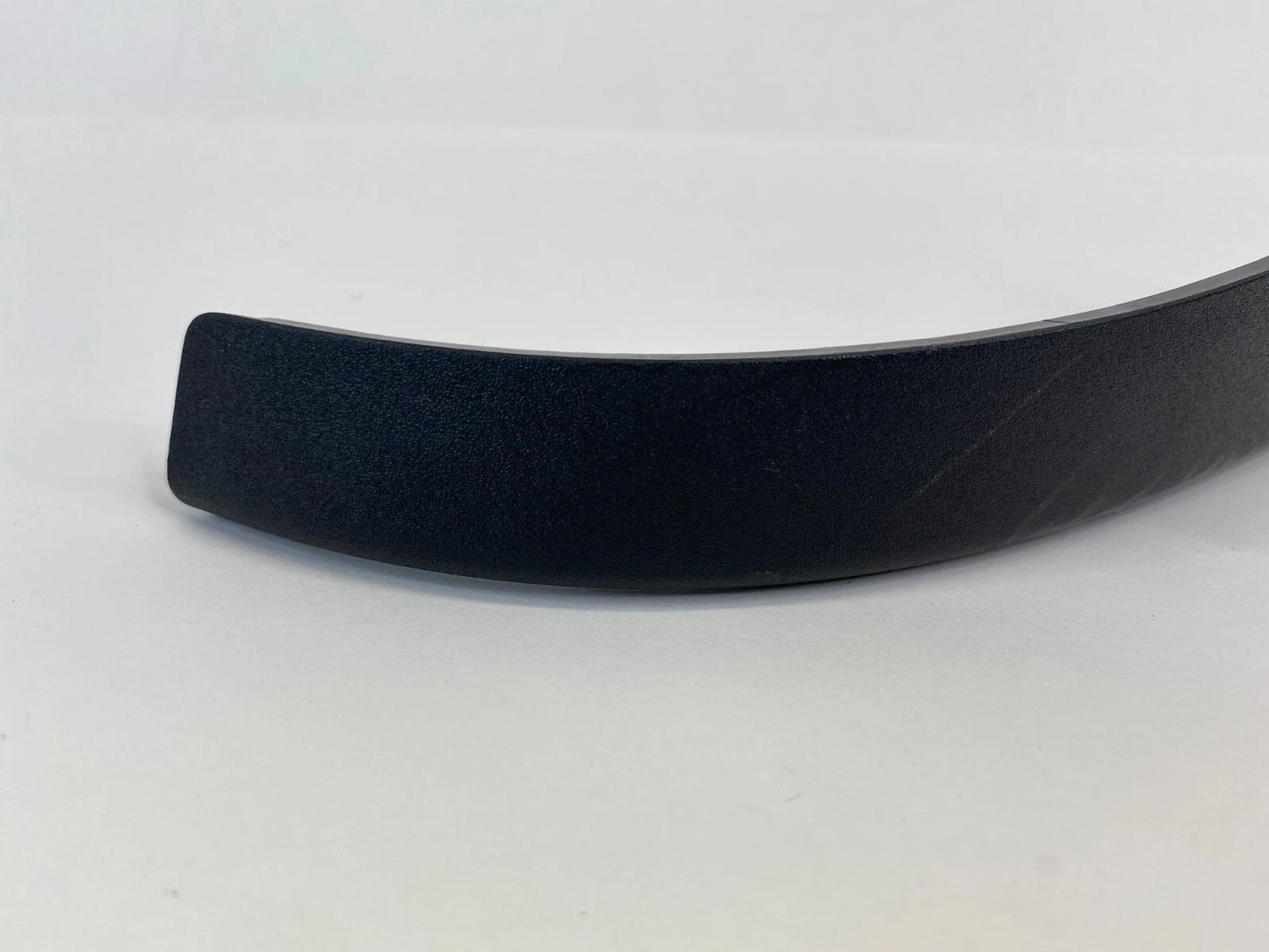 09-12 CHEVY TRAVERSE REAR RIGHT INNER DOOR PULL HANDLE TRIM COVER BEZEL 15948057