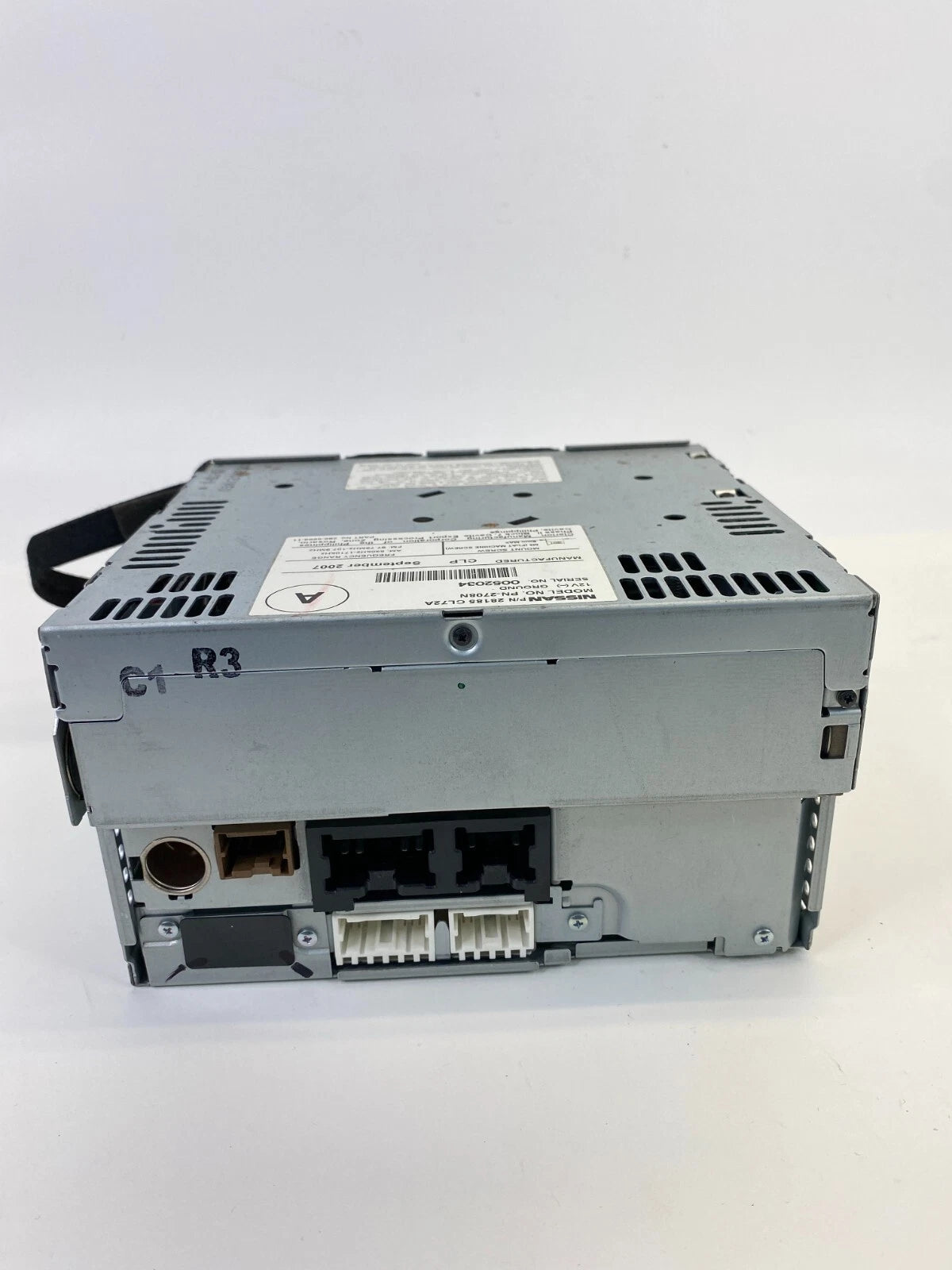 2007 2008 INFINITI FX35 AM/FM RADIO RECEIVER STEREO PLAYER ASSY 28185-CL72A OEM