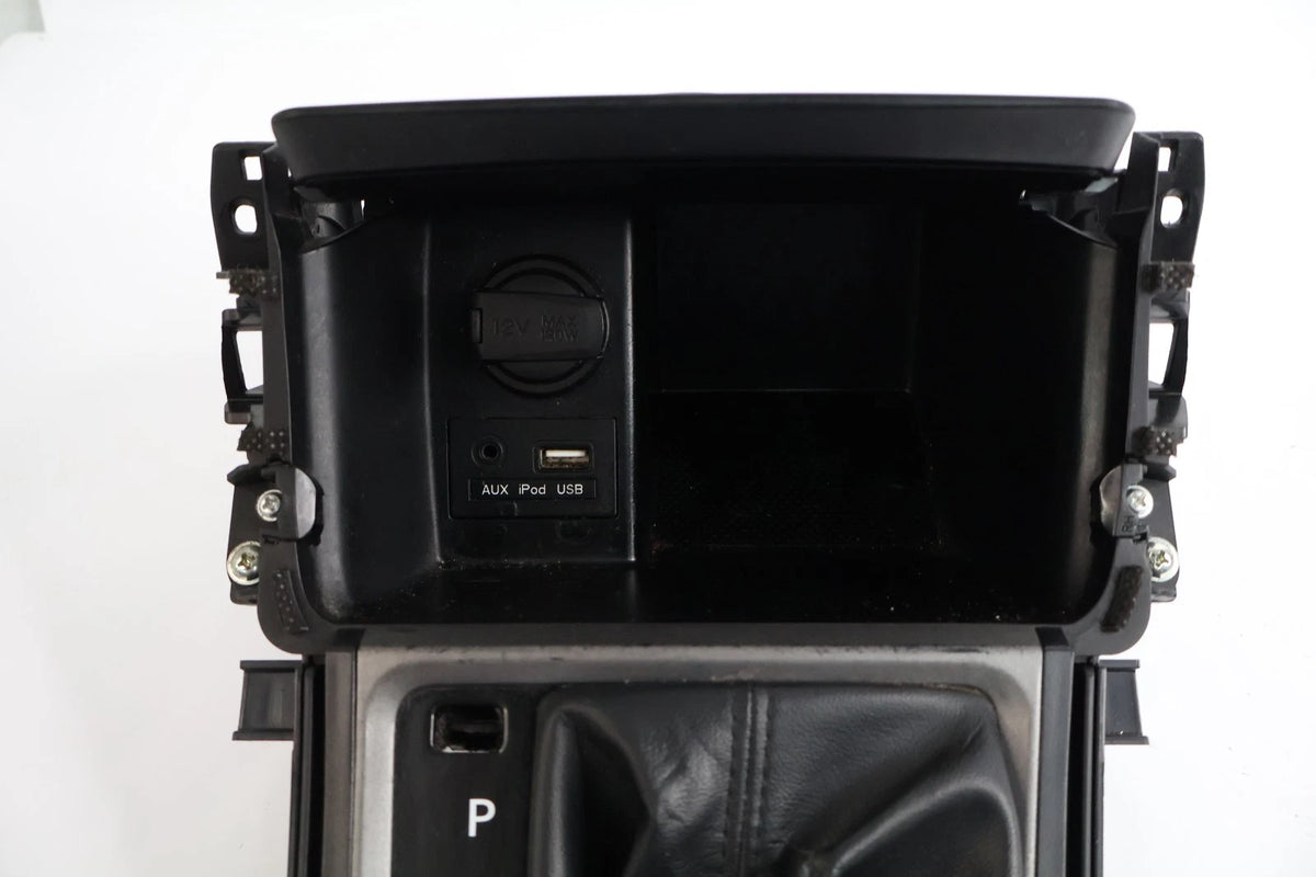 2014-2016 HYUNDAI ELANTRA CENTER CONSOLE SHIFTER KNOB BOOT & BEZEL 84680-3XAD0