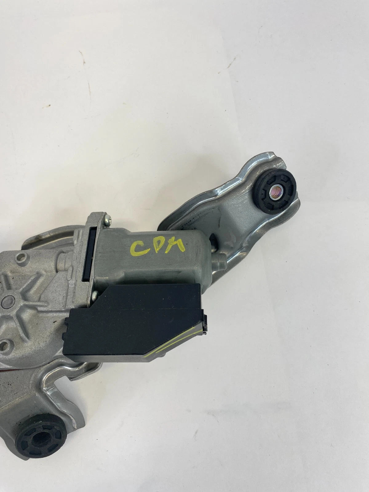 2009-2012 TOYOTA VENZA REAR BACK WIPER MOTOR ASSEMBLY 85080-0T010 OEM