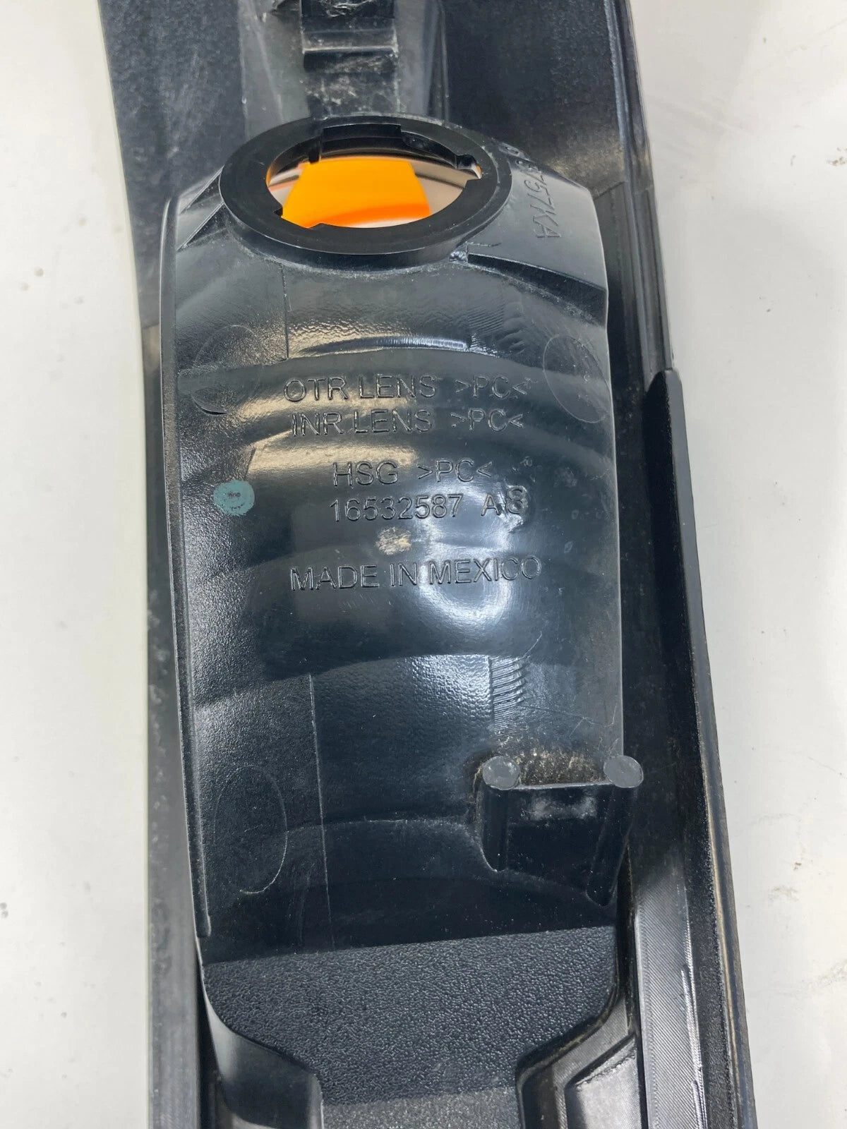 2004-2012 CHEVROLET COLORADO FRONT LEFT PARK TURN SIGNAL LAMP LIGHT 21998035 OEM