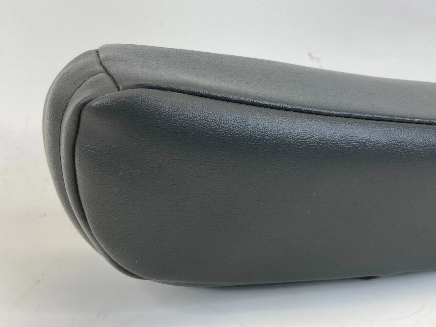 2013-2015 CHEVROLET SPARK 2014-2016 SPARK EV FRONT SEAT ARMREST ARM REST OEM