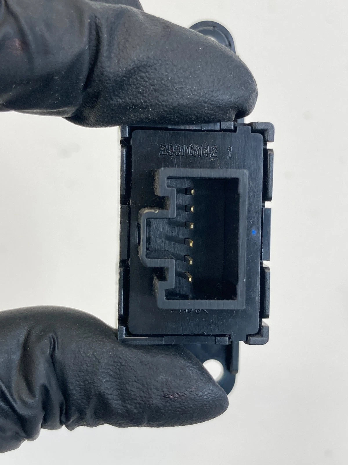 2014 15 16 17 2018 Kia Forte Hazard Light Button Switch 299118139 OEM