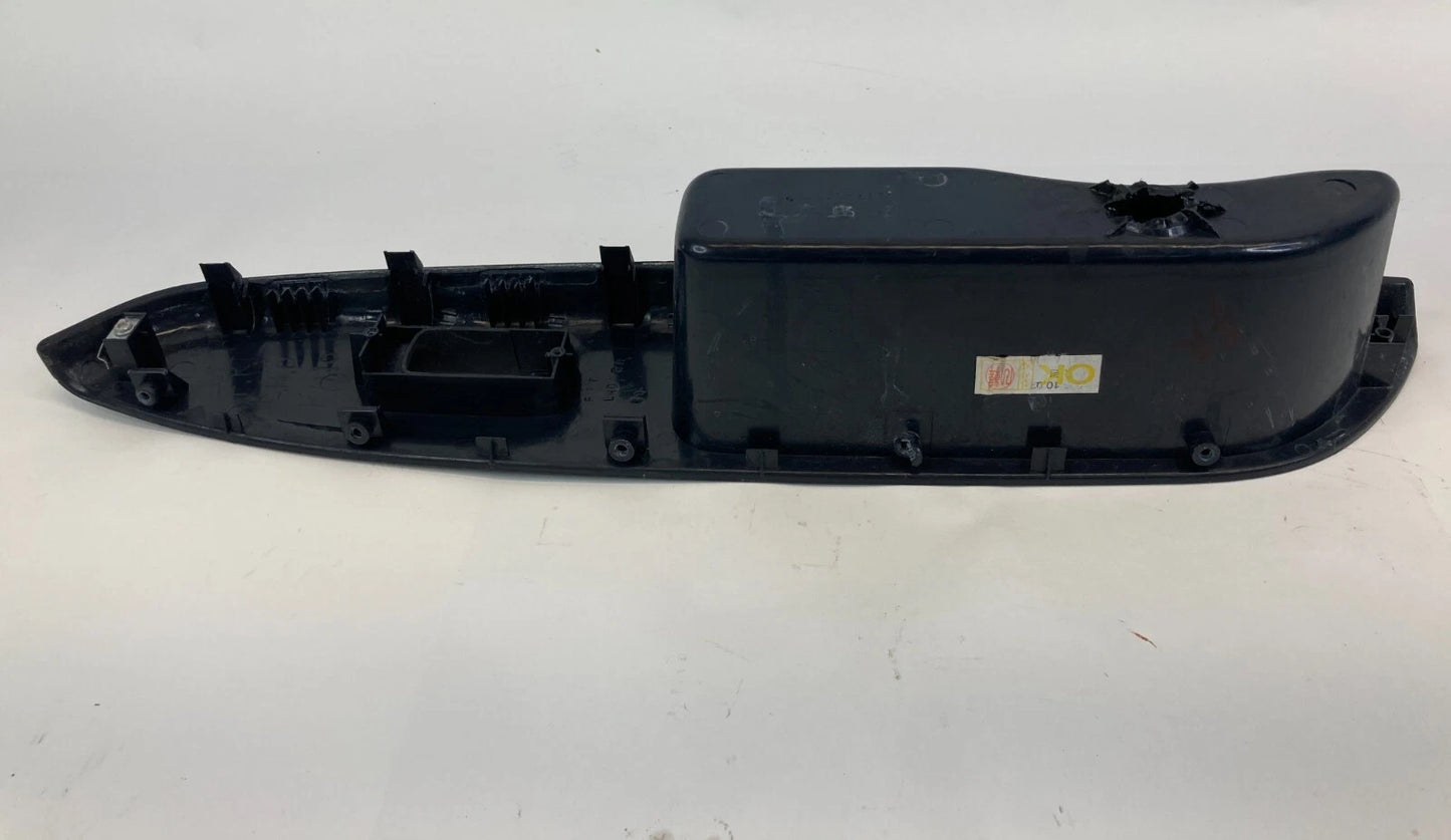 2006 2007 HYUNDAI ACCENT SEDAN FRONT RIGHT PASSENGER WINDOW SWITCH BEZEL OEM