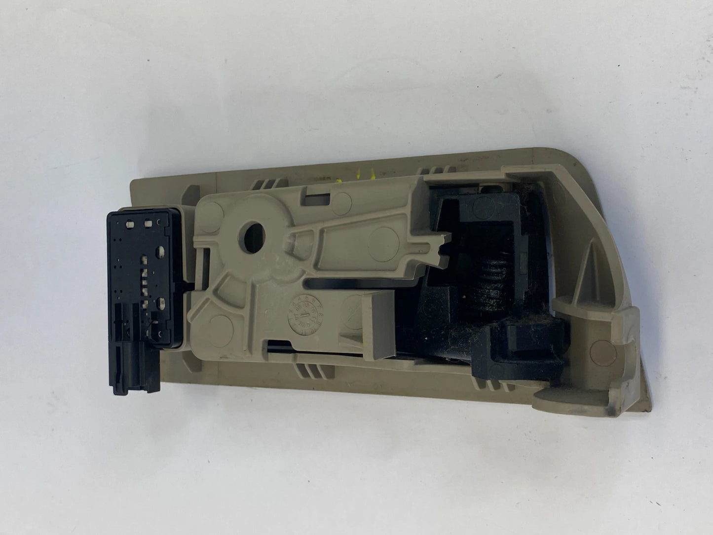 2008-2012 FORD ESCAPE FRONT LEFT DRIVER INTERIOR DOOR HANDLE OEM 8L847822601A