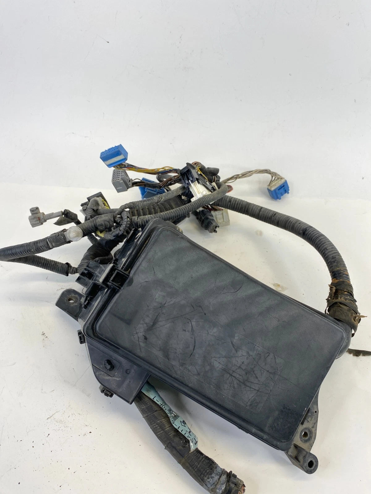 2006-2013 Lexus IS250 Engine Fuse Box w/ Multiplex Module 82111-53730F OEM