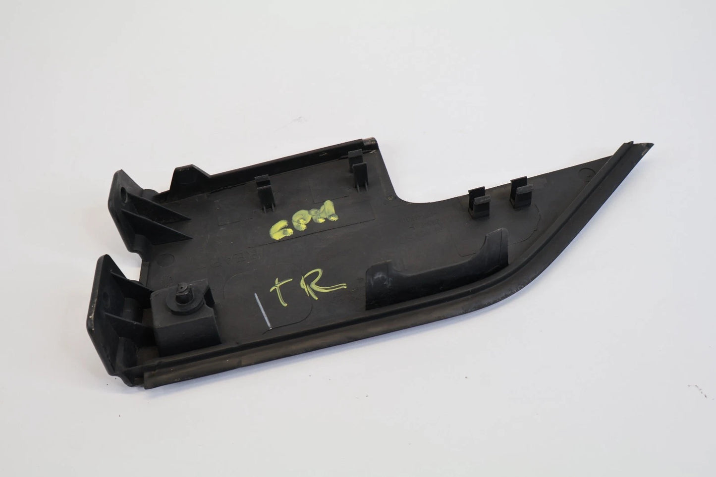 20-25 FORD EXPLORER REAR RIGHT ROOF HINGE TRIM COVER PANEL LB5BS42946ADWA OEM