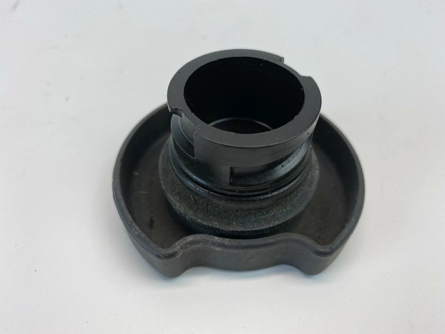 05-07 FORD FREESTYLE 06-12 FUSION 3.0L V6 DOHC 24V ENGINE OIL FILLER FLUID CAP
