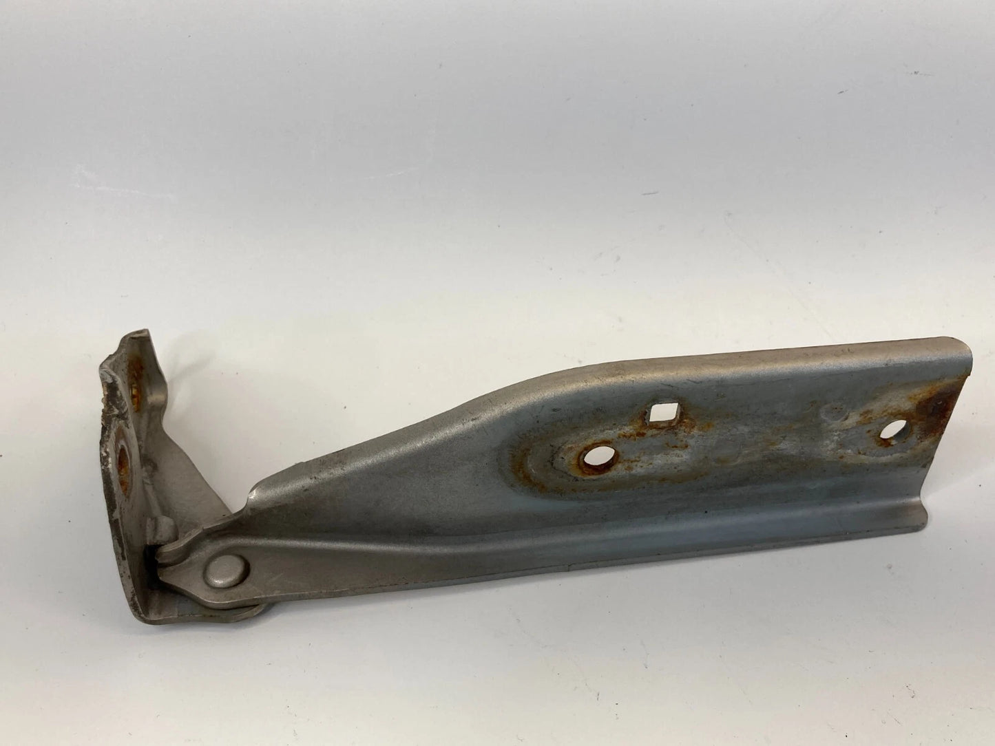 99 00 01 02 03 04 ACURA RL FRONT HOOD BONNET HINGE BRACKET PAIR SET OEM