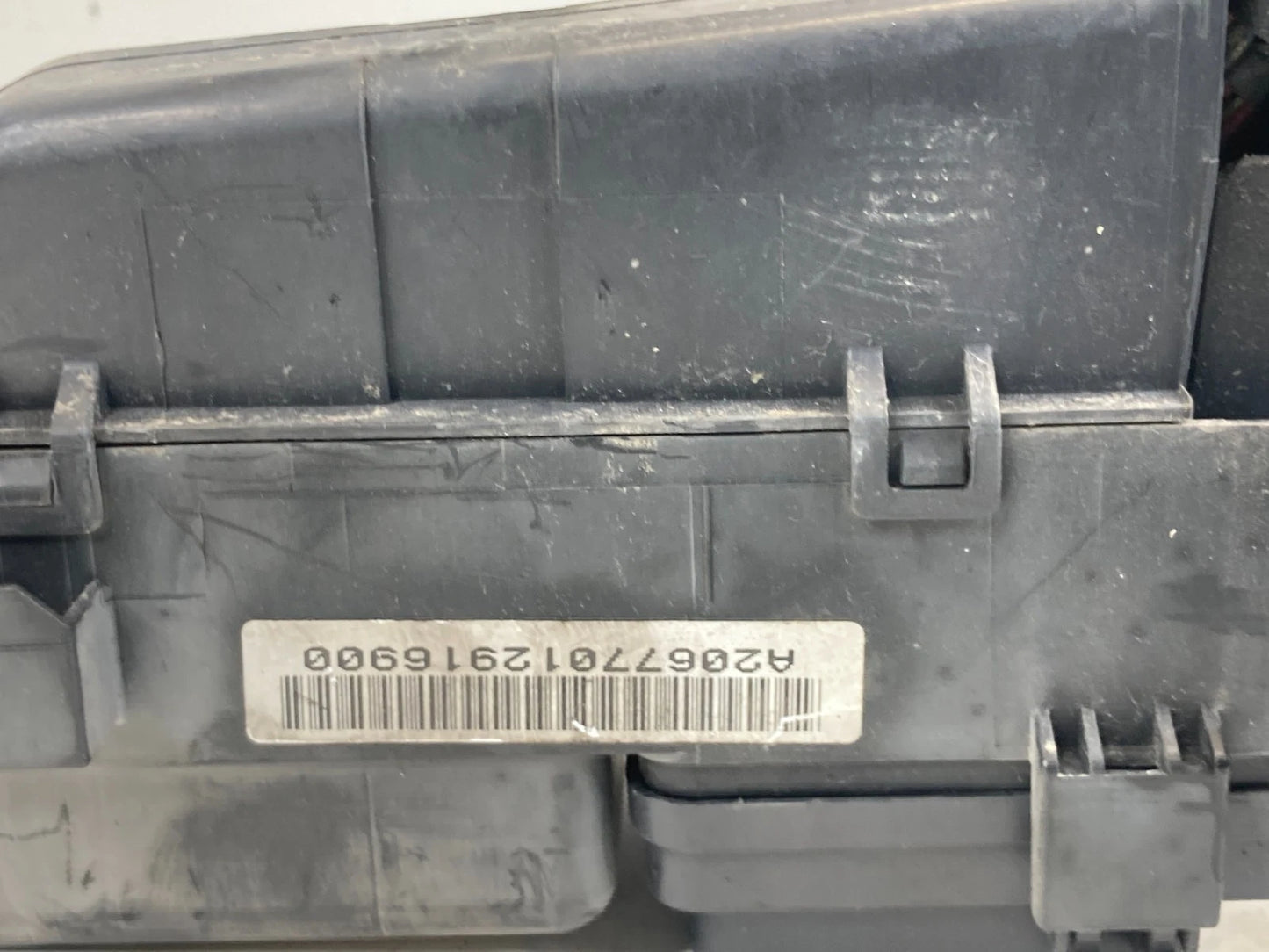 2005-2007 HONDA ODYSSEY 3.5L V6 ENGINE COMPARTMENT FUSE BOX RELAY JUNCTION BLOCK