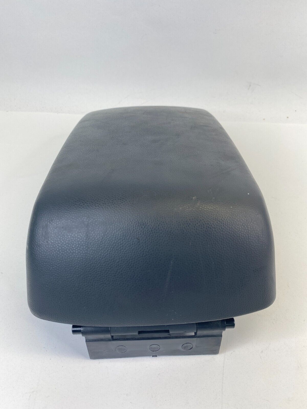 2007 2008 2009 Mazda 3 Mazda3 Center Console Lid Armrest Arm Rest OEM