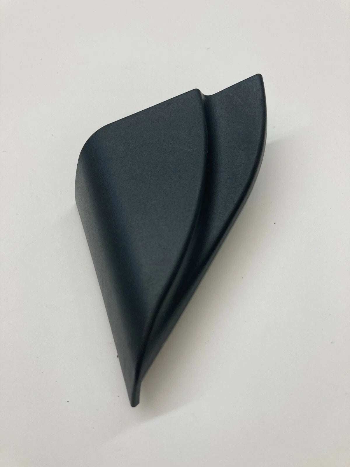 2005-2010 SCION TC FRONT RIGHT PASSENGER SIDE INNER MIRROR CORNER COVER RH OEM