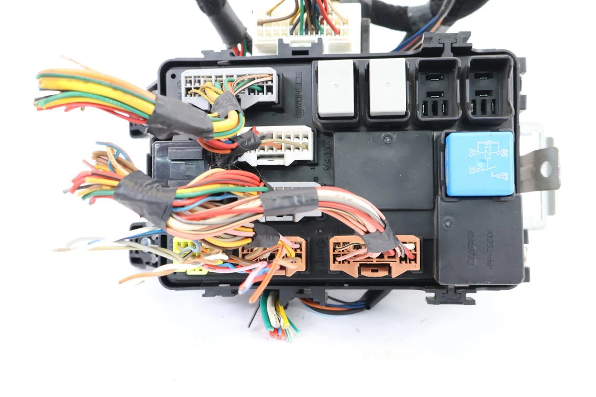 06-11 HYUNDAI ACCENT DASH CABIN FUSE BOX RELAY JUNCTION BLOCK 91950-1G040 OEM