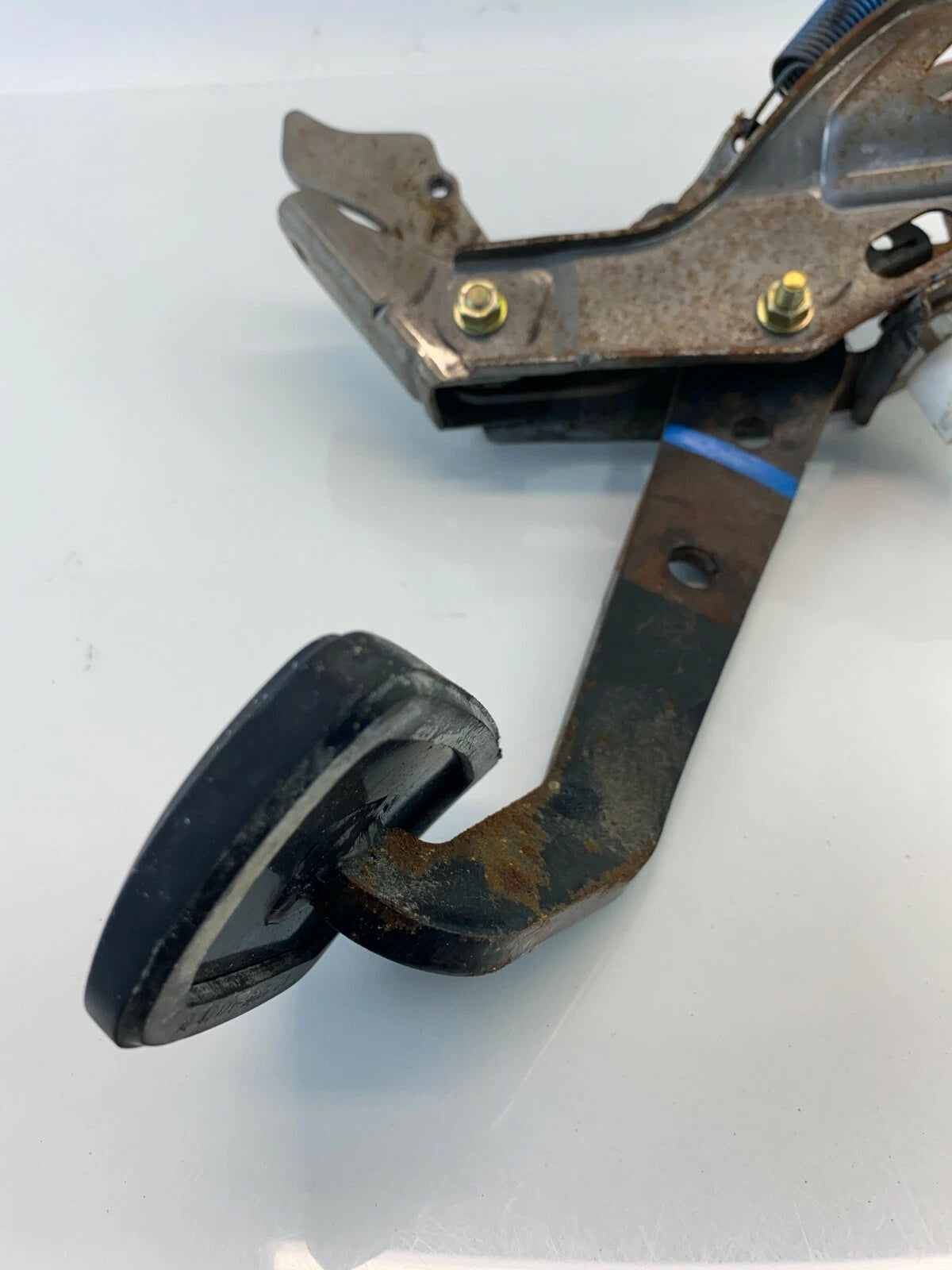 2003-2009 TOYOTA 4RUNNER PARKING EMERGENCY BRAKE PEDAL ASSEMBLY LEVER MOUNT OEM