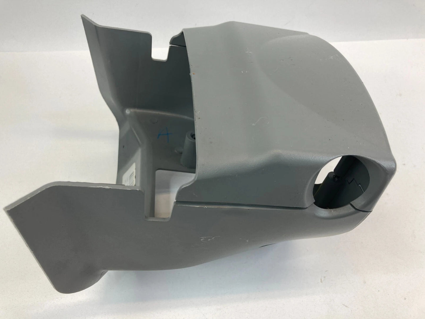 08-10 CHRYSLER TOWN & COUNTRY STEERING COLUMN COVER BEZEL TRIM SHROUD 1GZ32BD5AA