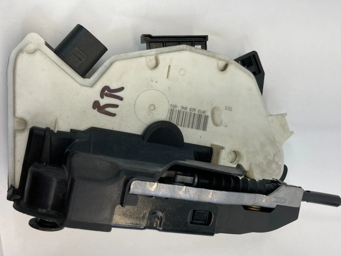 2009-2012 VOLKSWAGEN TIGUAN REAR RIGHT SIDE DOOR LOCK LATCH ACTUATOR 5N0839016E