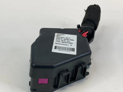 1998-2004 AUDI A6 QUATTRO 3.2L AT FRONT LEFT INTERIOR FUSE RELAY BOX ASSY OEM
