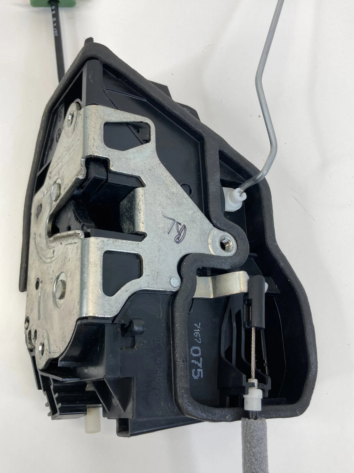 2004-2007 BMW 525I 530I REAR LEFT SIDE DOOR LOCK LATCH ACTUATOR 7167075 OEM