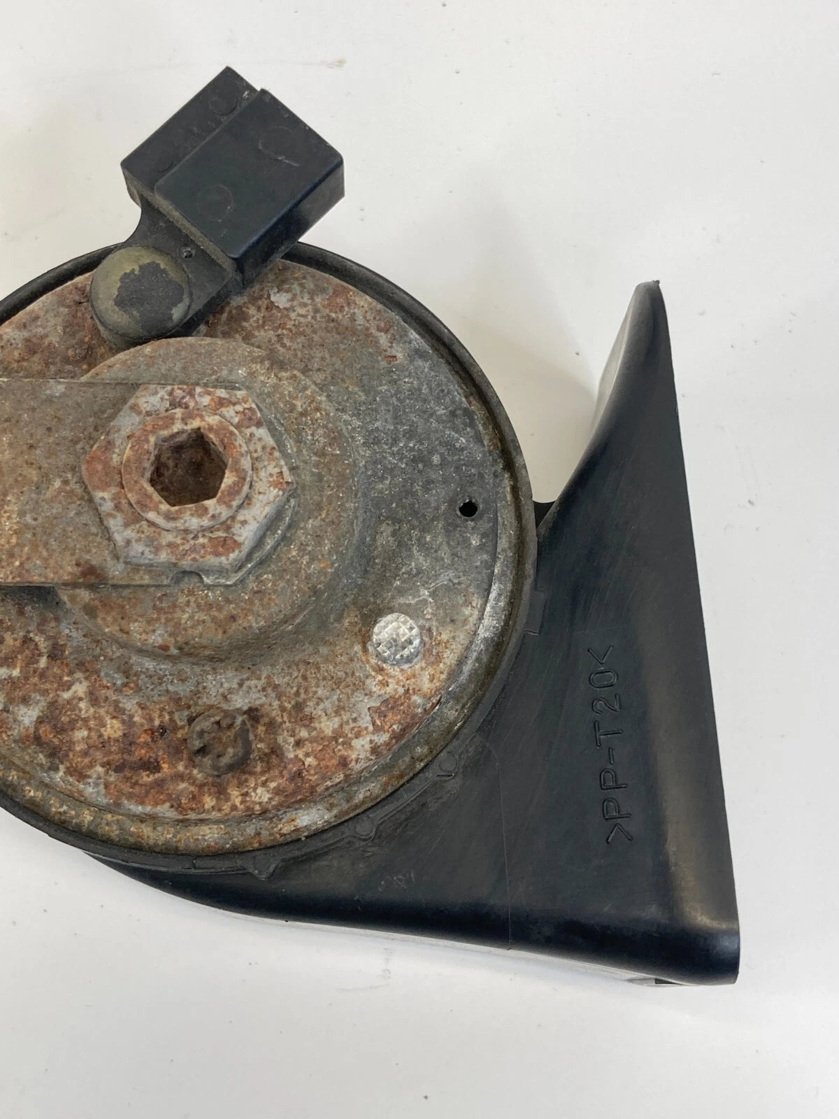 2002 2003 LEXUS ES300 2004 2005 2006 ES330 LOW NOTE HORN ALARM 014015-4015 OEM