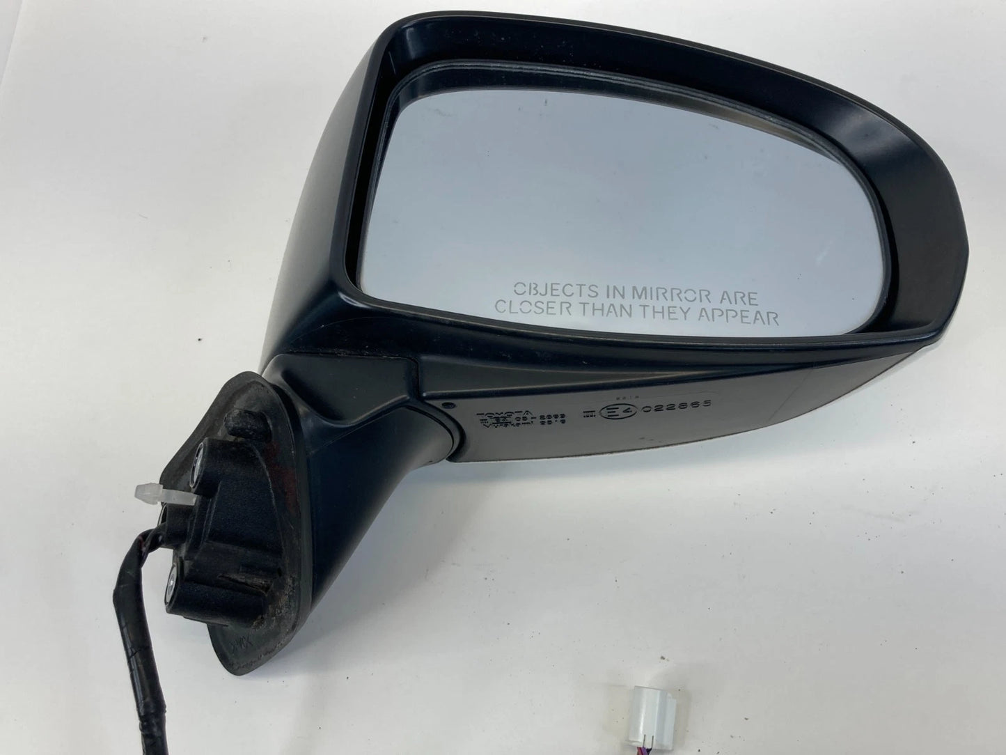 2010-2015 TOYOTA PRIUS RIGHT PASSENGER SIDE VIEW POWER DOOR MIRROR E4022865 OEM