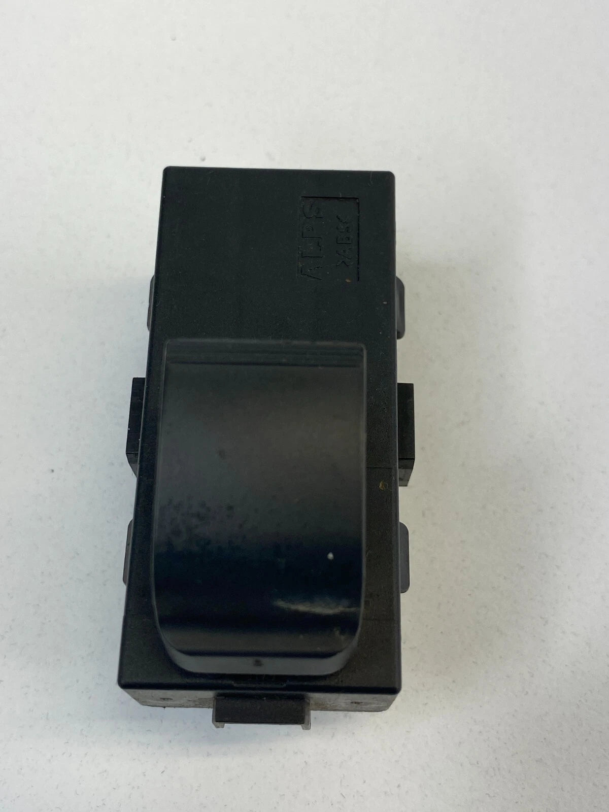 09-17 CHEVY TRAVERSE 07-11 HHR REAR LEFT DOOR WINDOW CONTROL SWITCH 22895546