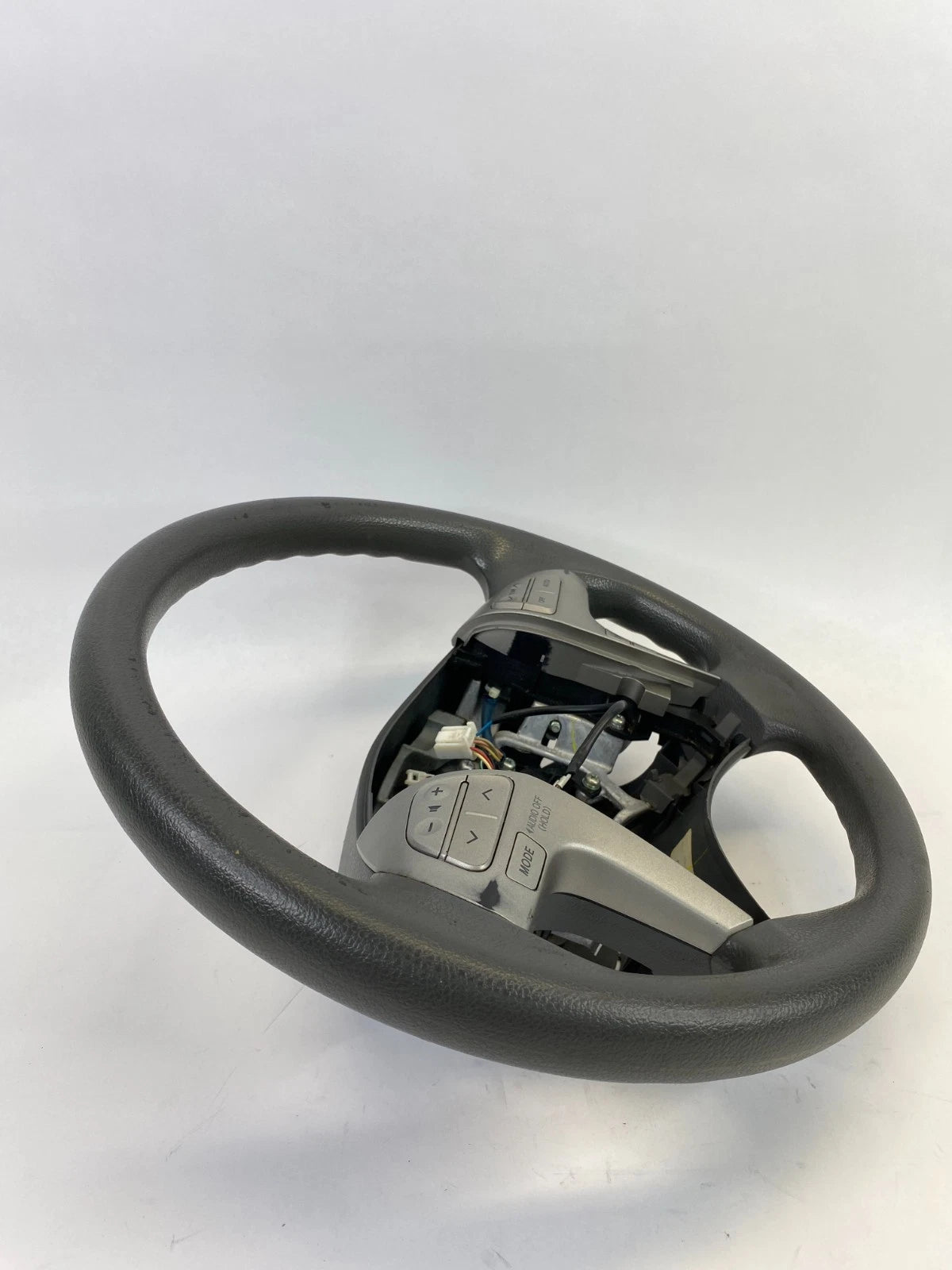 2007-2011 TOYOTA CAMRY SEDAN STEERING WHEEL W/ CRUISE CONTROL SWITCH OEM