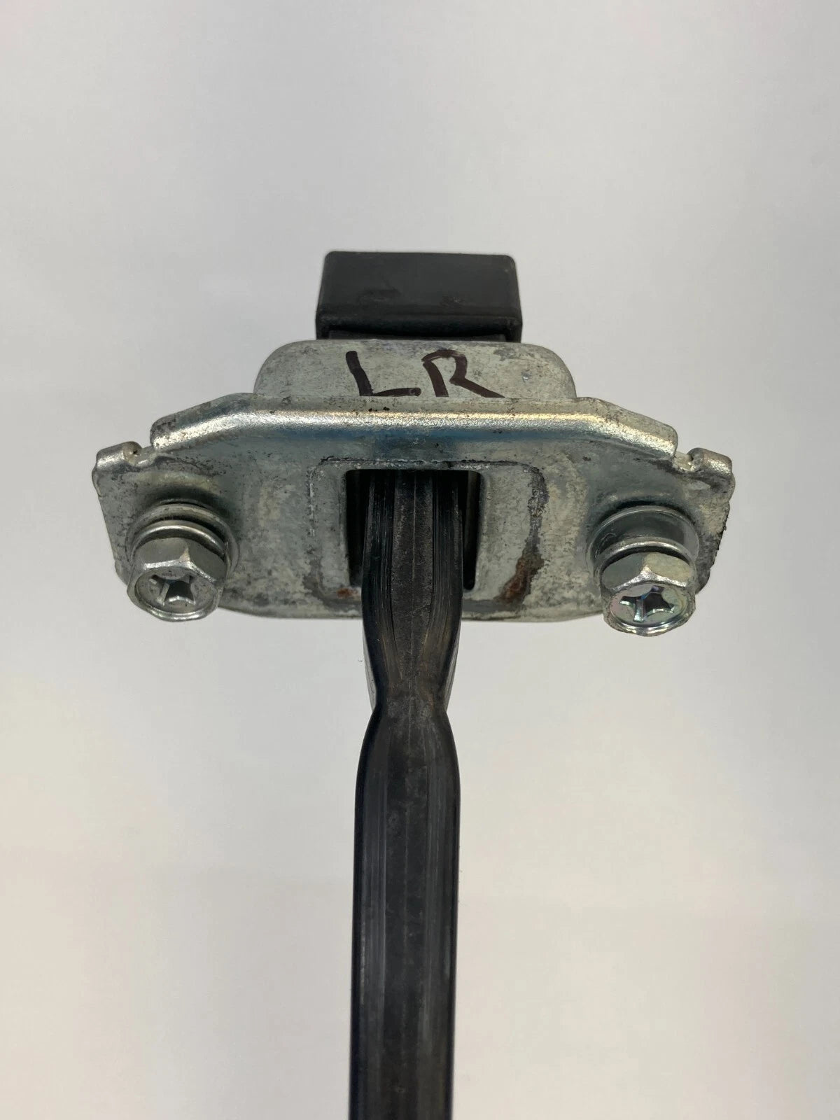 08-17 MITSUBISHI LANCER 07-09 OUTLANDER REAR LEFT DOOR CHECK STOP STOPPER OEM