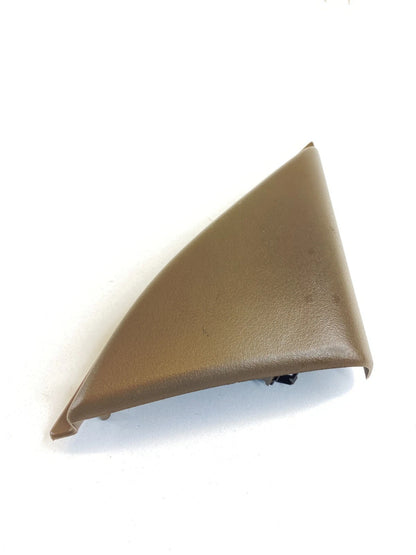 1999-2005 PONTIAC GRAND AM FRONT RIGHT INNER CORNER MIRROR COVER TRIM 22614768