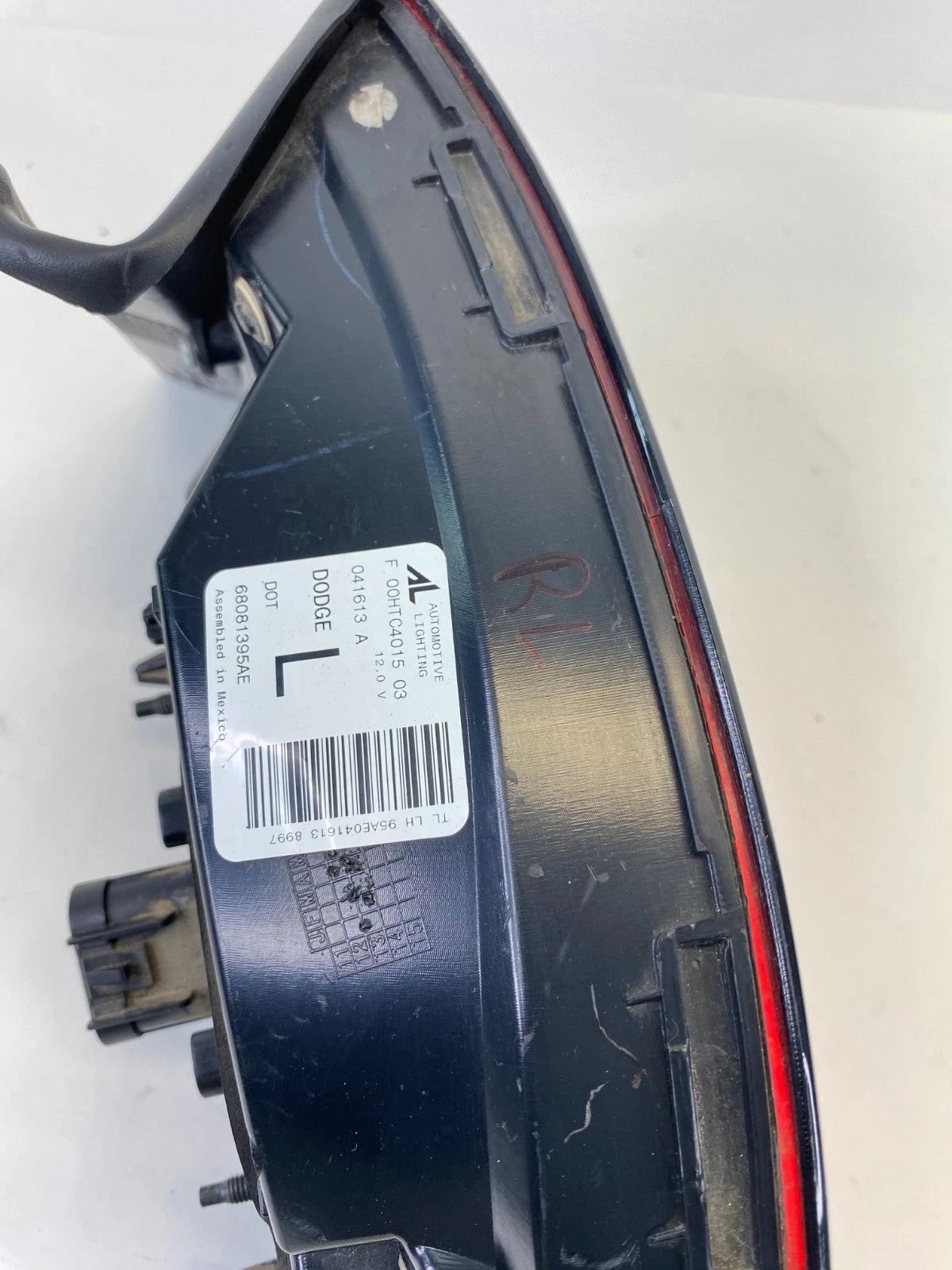 2013-2016 DODGE DART LEFT DRIVER SIDE OUTER TAILLIGHT TAIL LIGHT 68081395AE