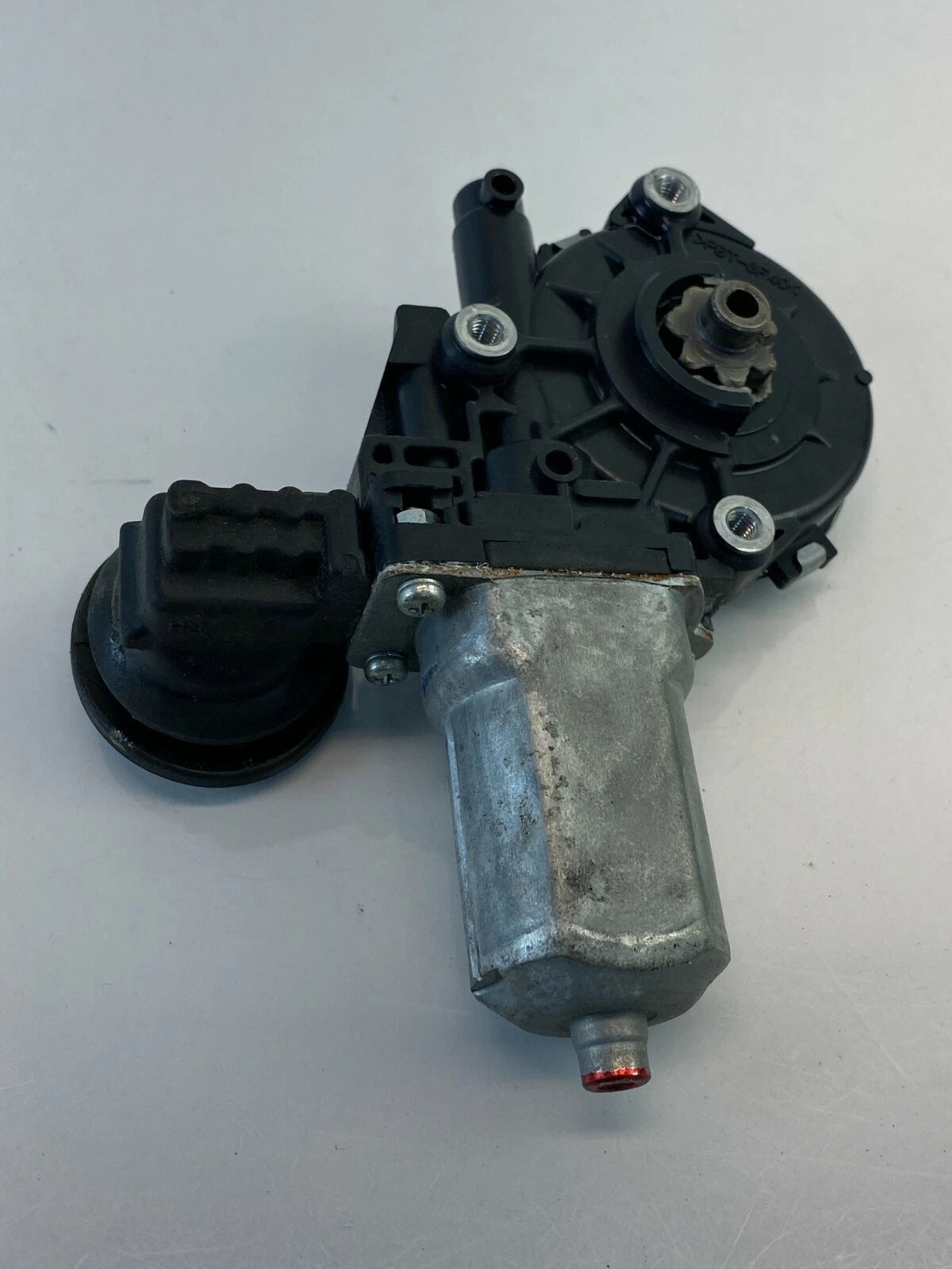 2004-2009 TOYOTA PRIUS REAR RIGHT BACK SIDE DOOR WINDOW MOTOR 85710-35180 OEM