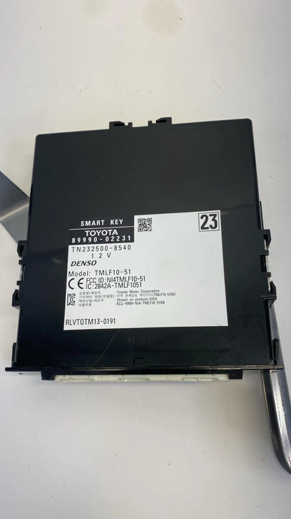 2014-2019 TOYOTA COROLLA THEFT LOCKING SMART KEY CONTROL MODULE 89990-02231 OEM
