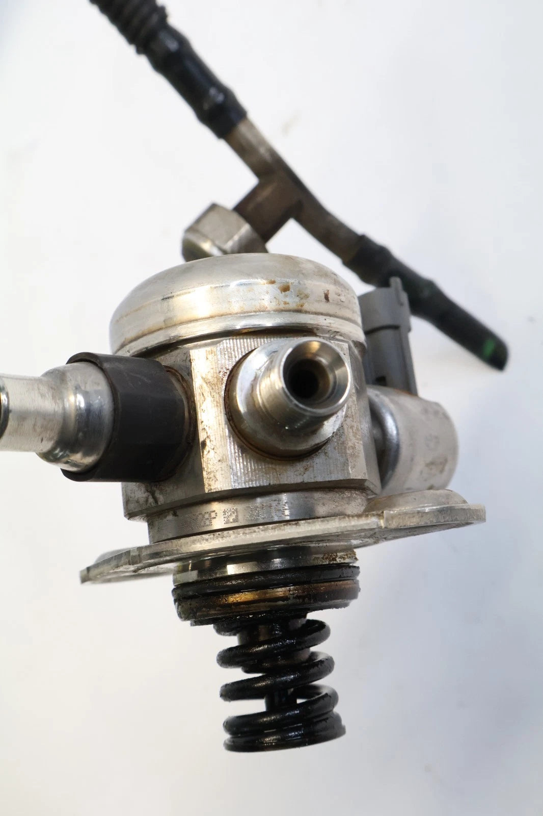 2013-2016 FORD FUSION 2.0L L4 HIGH PRESSURE FUEL PUMP ASSEMBLY AG9E-9D376-AB OEM