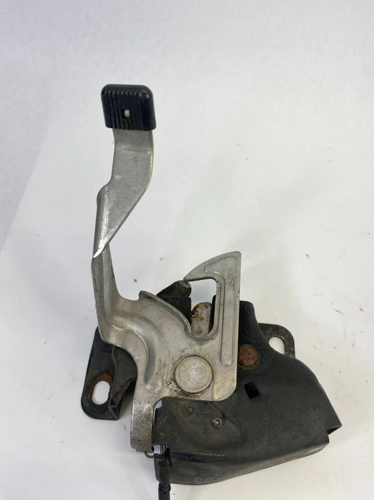 2005-2007 HONDA ODYSSEY FRONT HOOD LATCH LOCK RELEASE ASSEMBLY OEM