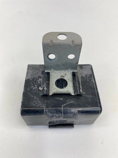 1990-1995 SUBARU LEGACY SEAT BELT WARNING TIMER CONTROL MODULE 88013-AA030 OEM