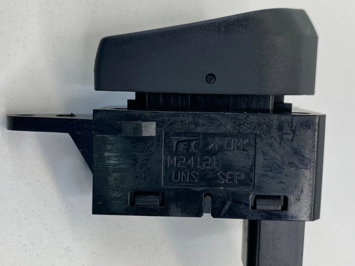 2004-2006 ACURA TL DASH PANEL INFORMATION SELECT CONTROL SWITCH BUTTON M24122