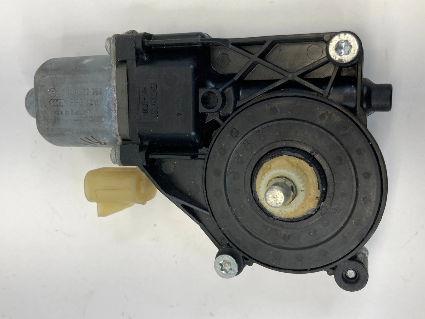 08-17 BUICK ENCLAVE 09-17 TRAVERSE REAR RIGHT DOOR POWER WINDOW MOTOR 0130822364