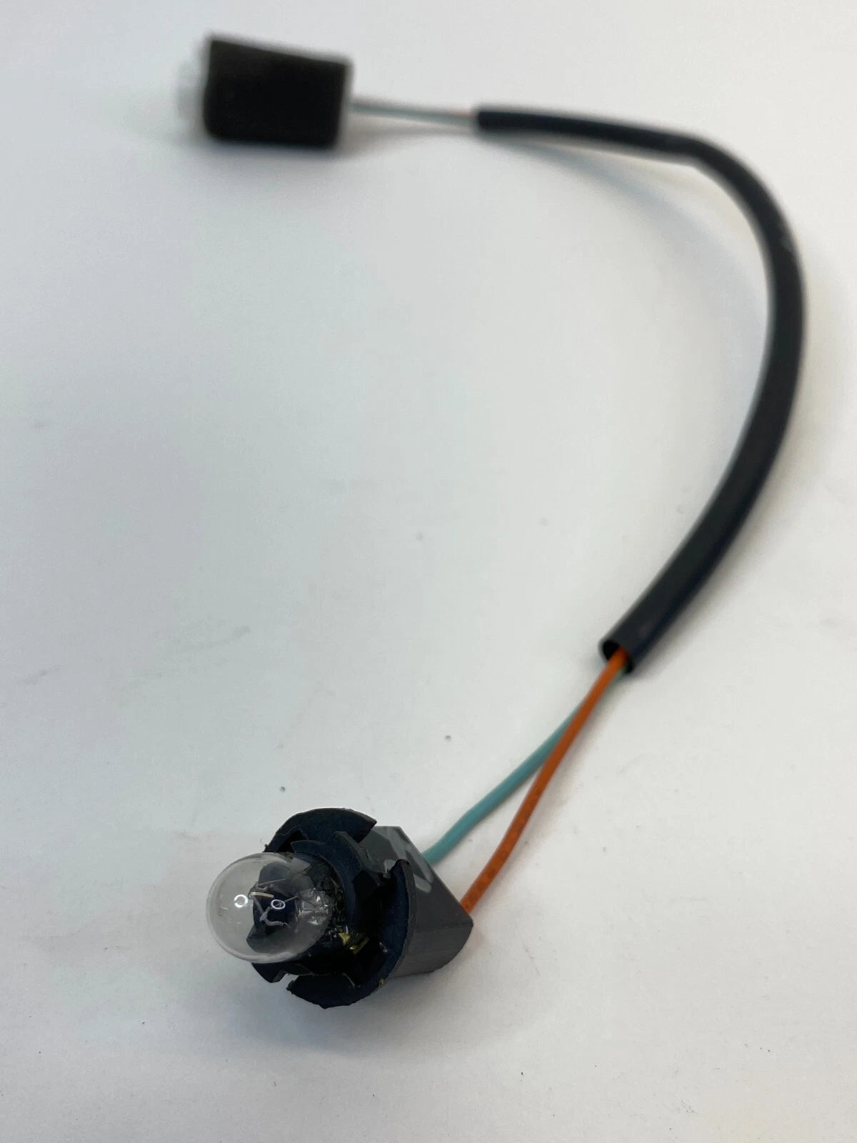 2009 2010 HYUNDAI SONATA FRONT LEFT DOOR PANEL COURTESY LIGHT LAMP WIRE HARNESS