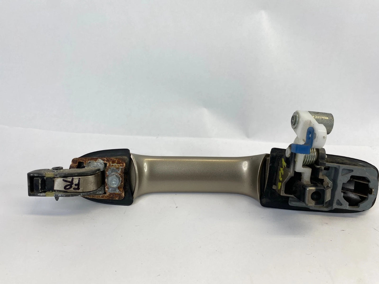 2006-2008 HONDA PILOT FRONT RIGHT SIDE OUTER EXTERIOR DOOR HANDLE ASSY OEM