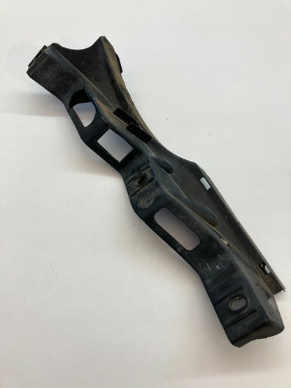 2006-2010 VOLKSWAGEN PASSAT FRONT LEFT SIDE BUMPER MOUNT BRACKET 3C0-807-889 OEM