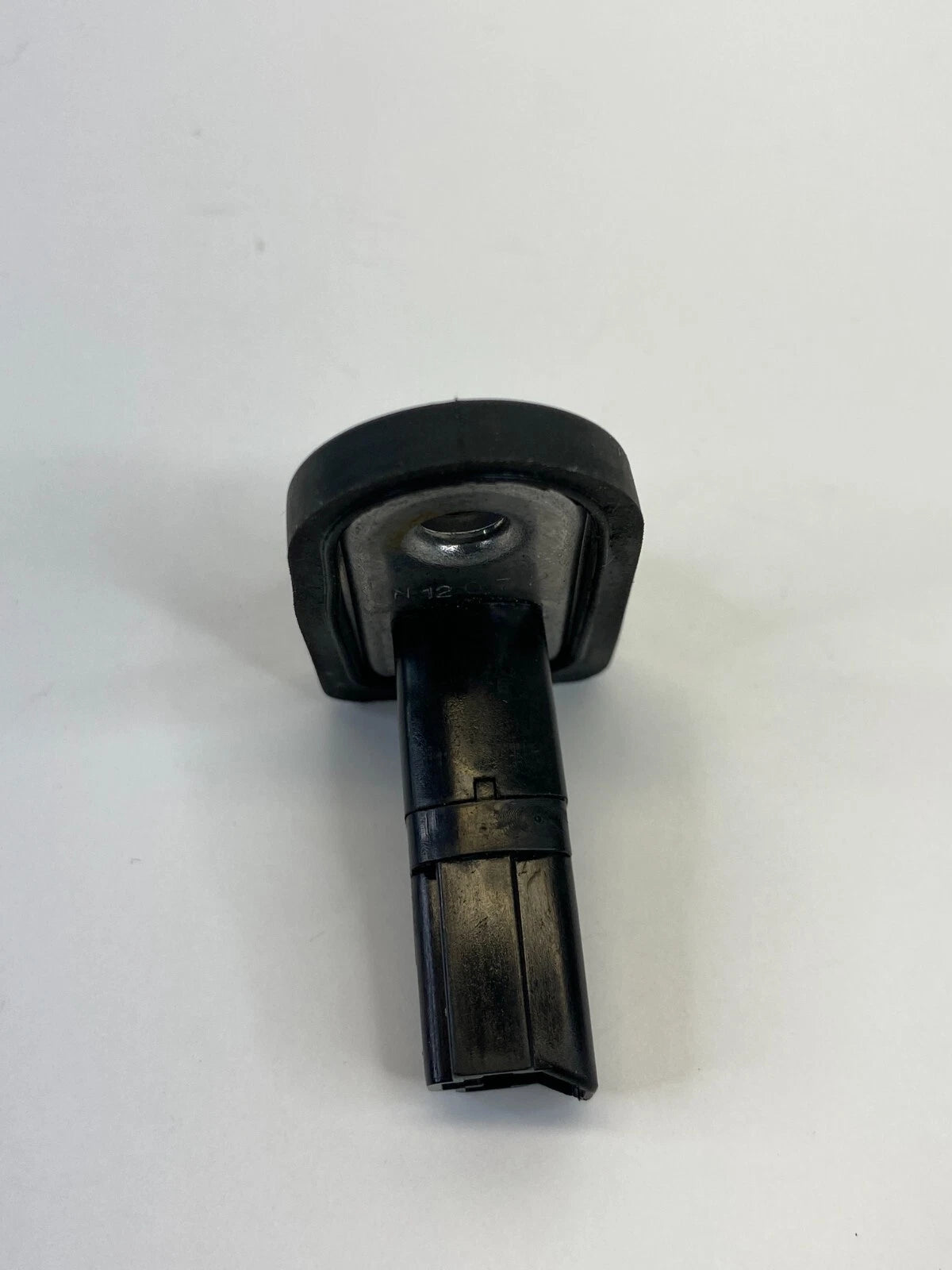 2007-2020 HYUNDAI ELANTRA REAR RIGHT SIDE DOOR JAMB AJAR SENSOR CONTROL SWITCH