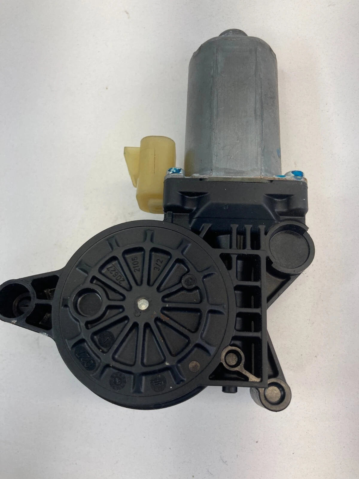 2005 06 07 08 2009 SAAB 9-7X REAR RIGHT SIDE DOOR POWER WINDOW MOTOR 6004PA1047