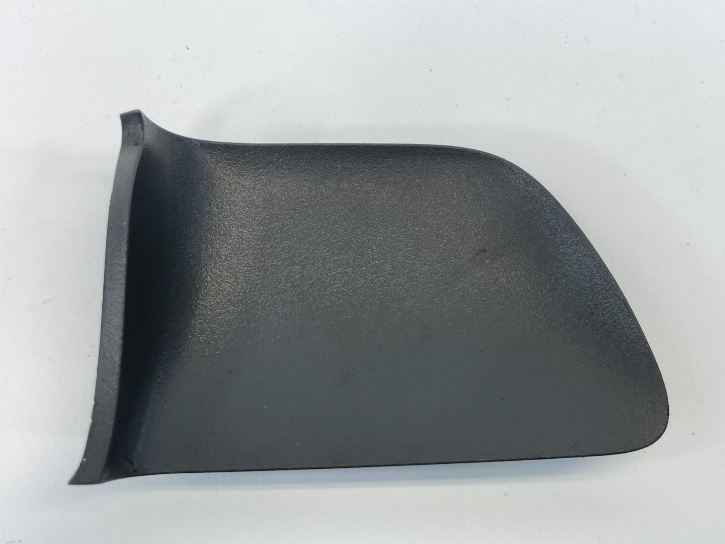 2002-2006 Toyota Camry Front Right Inner Door Plug Screw Cover Trim 69283AA020