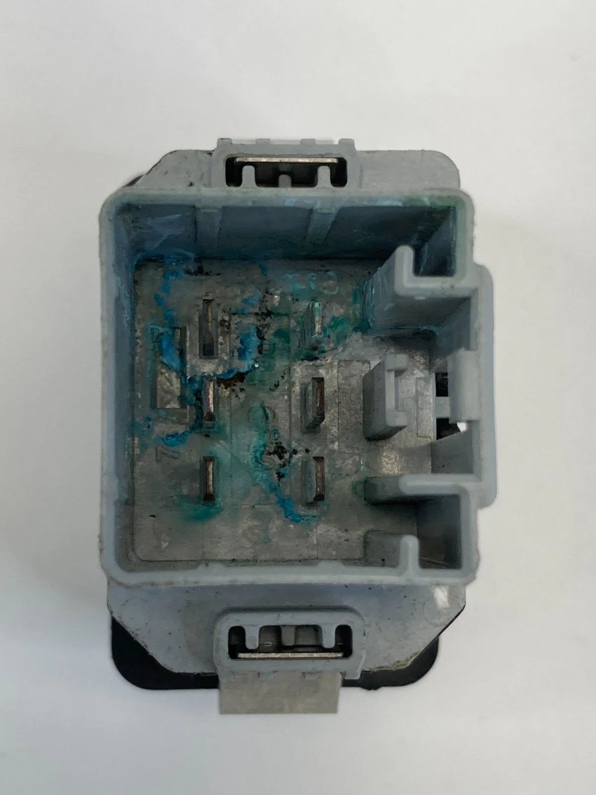 2007-2014 FORD EXPEDITION PEDAL HEIGHT ADJUSTMENT SWITCH BUTTON 7L1T-14B164-ABW