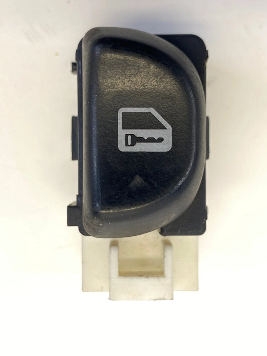 2006-2011 CHEVROLET HHR DRIVER FRONT LEFT POWER DOOR LOCK SWITCH OEM 22724901