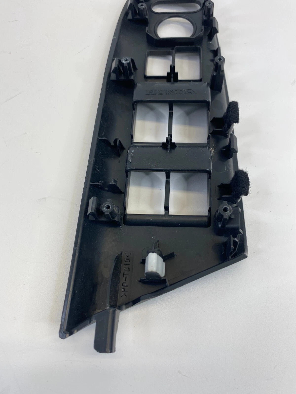 2015-2020 HONDA FIT FRONT LEFT SIDE DOOR MASTER WINDOW SWITCH BEZEL TRIM OEM