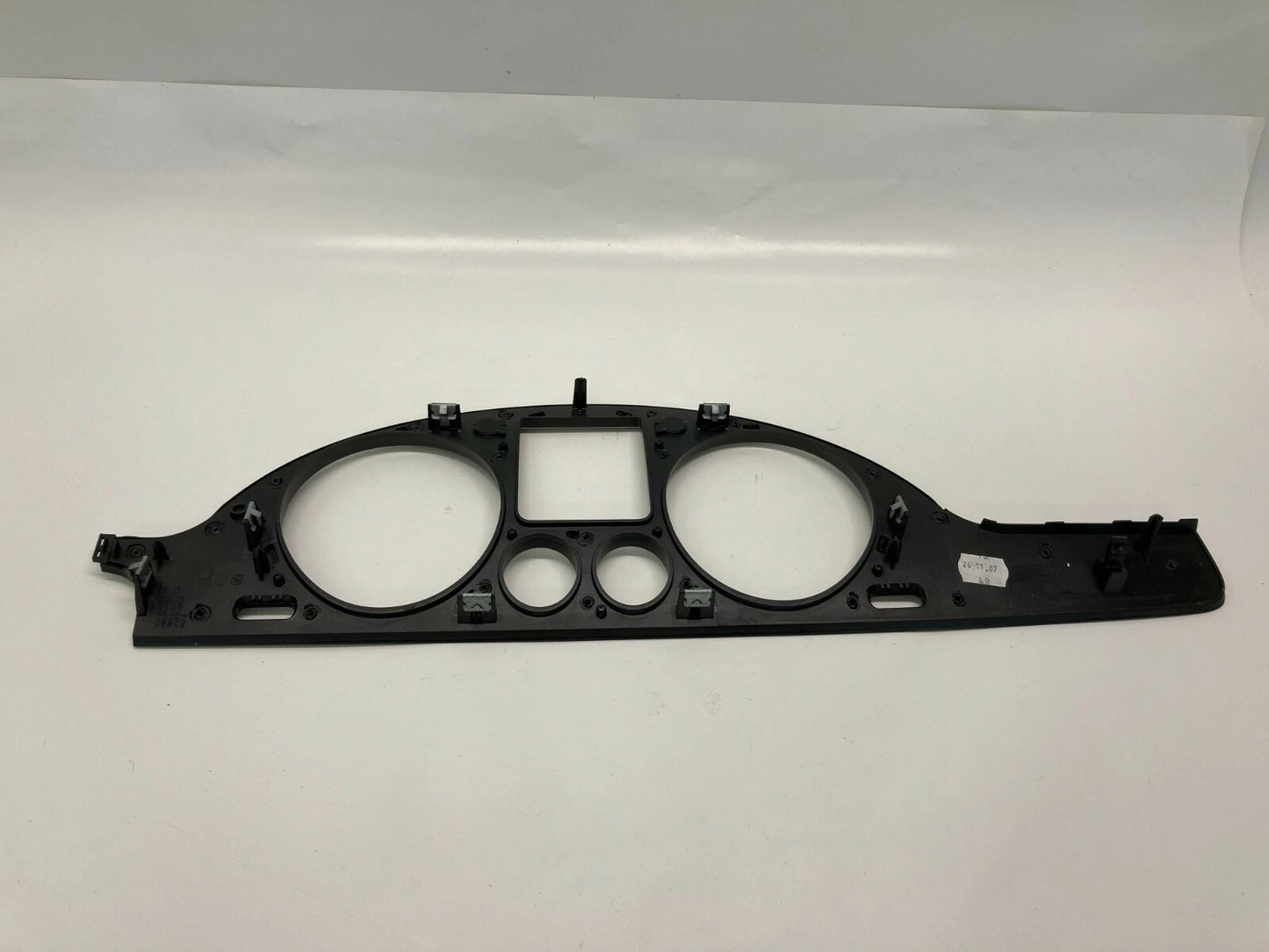 08 09 VOLKSWAGEN PASSAT GAUGE CLUSTER SURROUND TRIM BEZEL OEM FACTORY 318370200