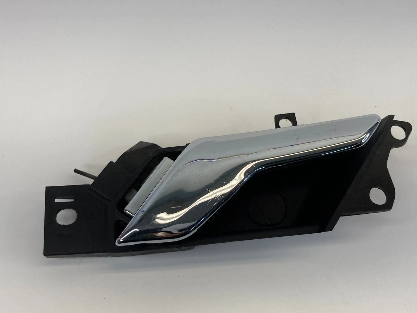 2008-2010 SATURN VUE FRONT RIGHT PASSENGER INTERIOR DOOR HANDLE 96660864 OEM
